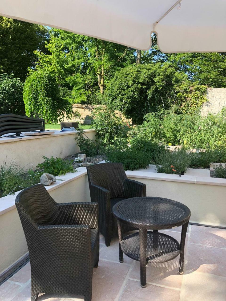 Demeure Larmandier Les Mesneux Exterior photo